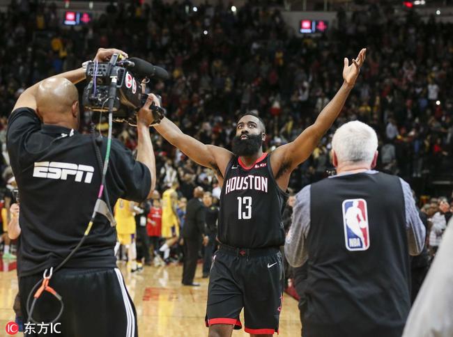 我又拥有新球衣啦！葡萄牙2026世界杯特别款球衣...（葡萄牙2026世界杯特别版球衣入手！）