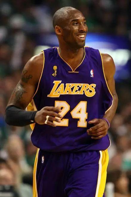 比肩乔丹！亚历山大连续三年场均砍下30分+命中率超过50%（乔丹级表现！亚历山大已连三季场均30+且命中率超50%）