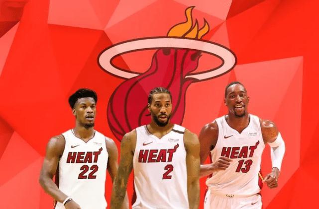 赵丽娜：走了70所学校，女孩踢球屈指可数；想让女孩踢球普及（赵丽娜：走访70校发现踢球女孩凤毛麟角，盼女足参与更普及）