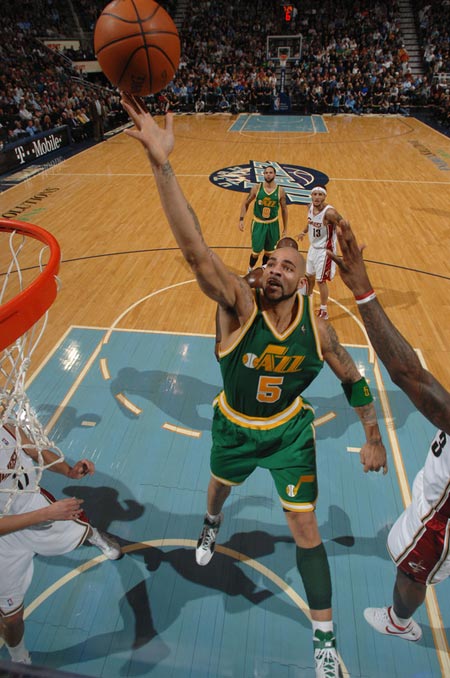 斯基拉：利物浦准备1.2亿至1.25亿报价伊萨克（斯基拉：利物浦拟以1.2亿至1.25亿求购伊萨克）