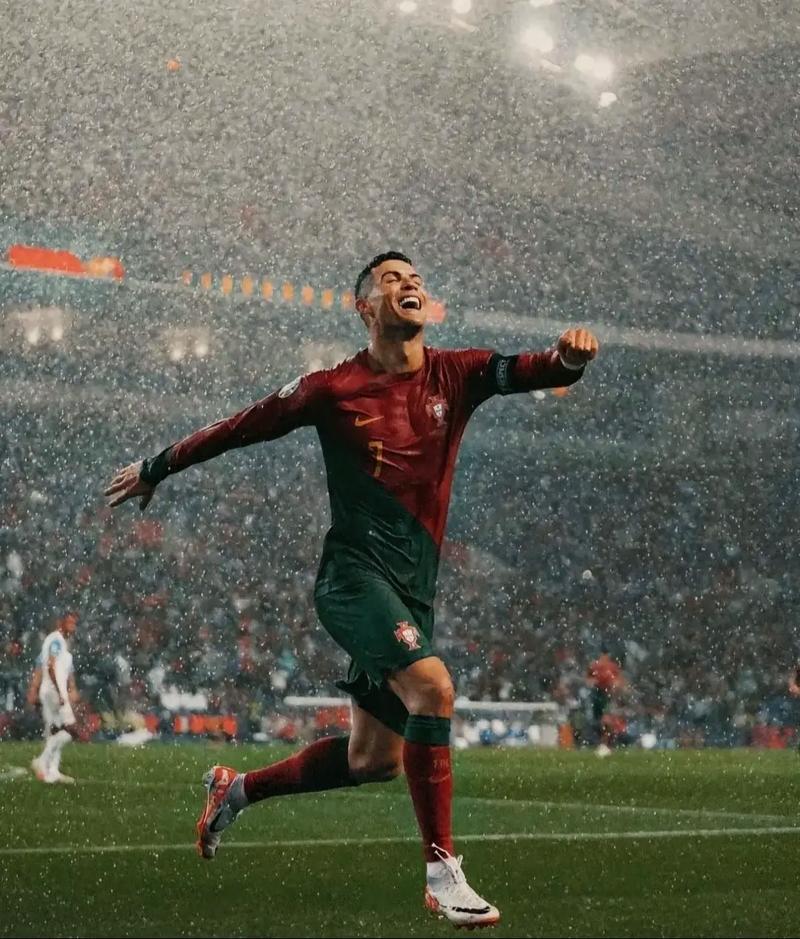 NBA球员交易及赛季影响分析（NBA交易动向与赛季格局解读）