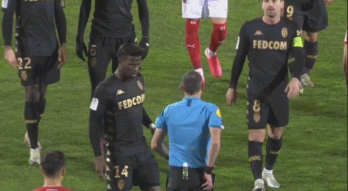 布朗本赛季第13次砍下30+，上赛季含季后赛仅10次