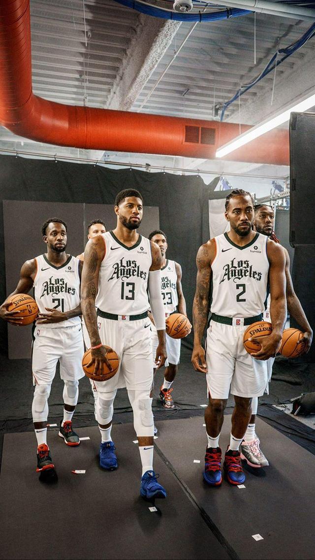 赵松源：想要帮助球队要先适应打法；希望脚下和头球兼备（赵松源：融入打法才能更好助队，力求脚下与头球并重）