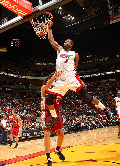 中投的神！西亚卡姆命中0.1秒准绝杀，步行者2分险胜公牛（0.1秒准绝杀！西亚卡姆中投发威，步行者2分险擒公牛）