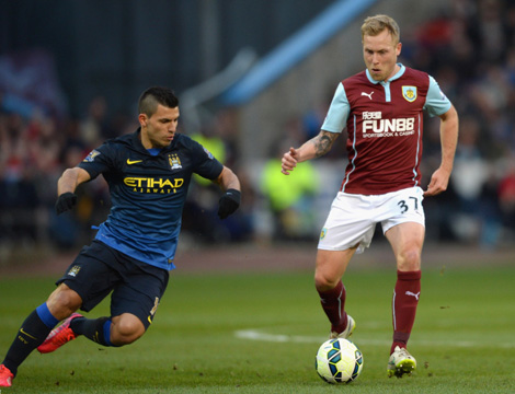 曼联与切尔西、阿斯顿维拉及竞争对手的下一个英超赛程比较（曼联、切尔西、阿斯顿维拉及竞争对手接下来的英超赛程对比）